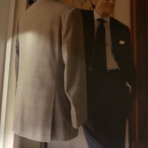 Father’s Day SALE. Considering Offers - Picture 2 of 2